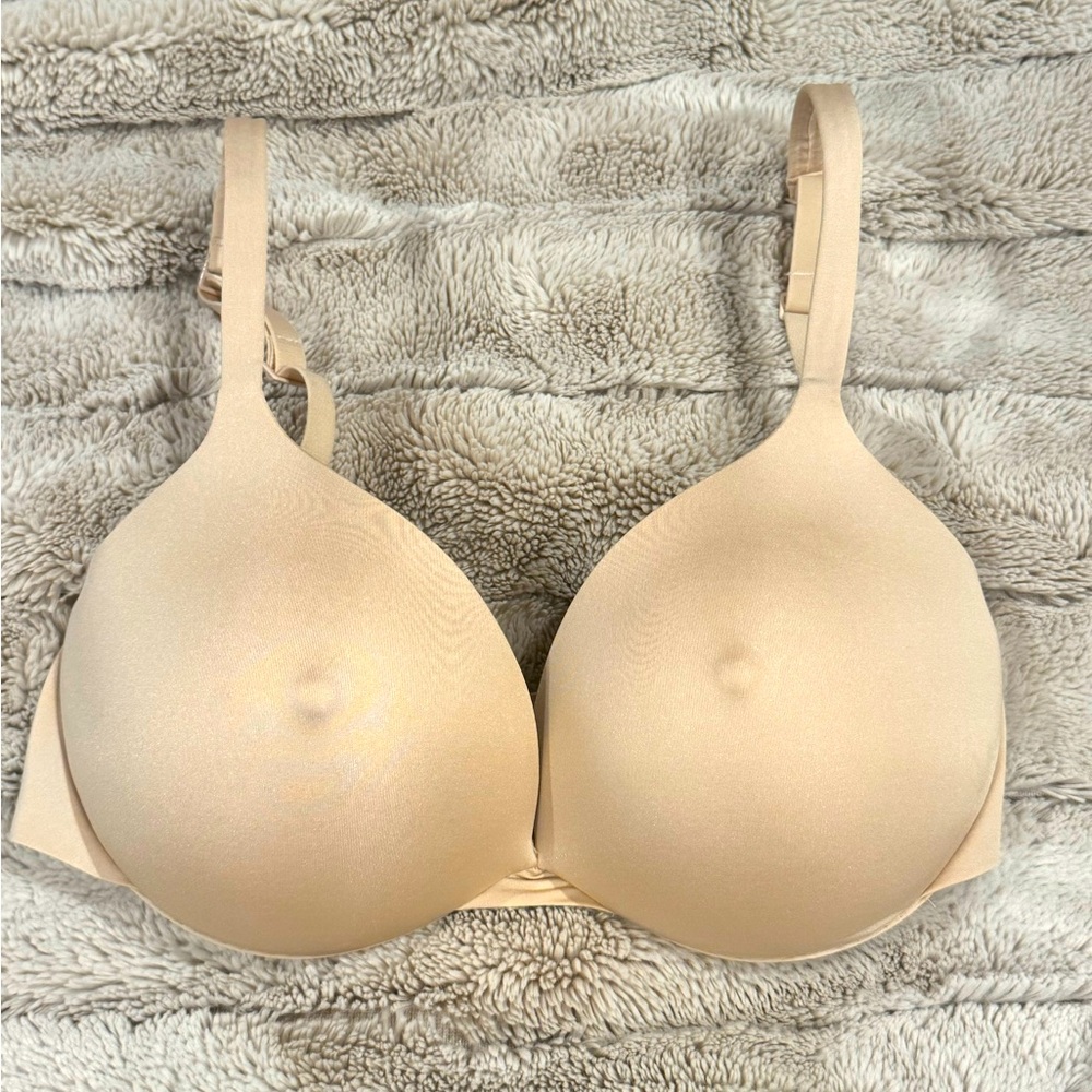 SKIMS “Nipple” Bra